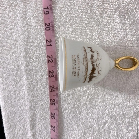 Vintage White Brown Gold Maple Ridge British Columbia Ceramic Souvenir Bell - Picture 9 of 11